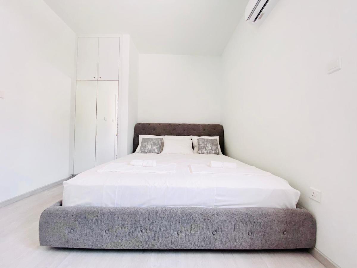 Sandy Bay Villa Айя-Напа Екстер'єр фото