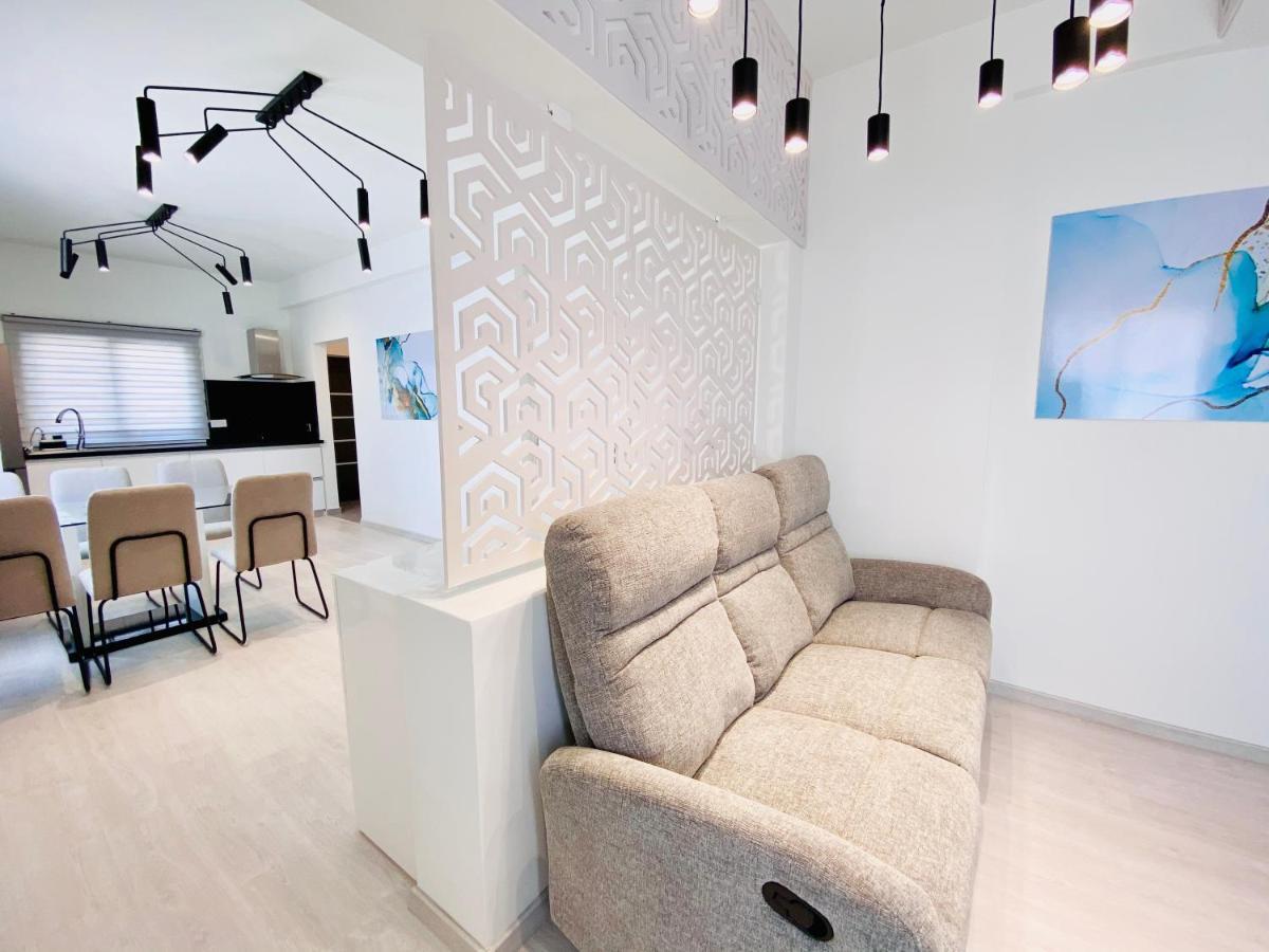 Sandy Bay Villa Айя-Напа Екстер'єр фото